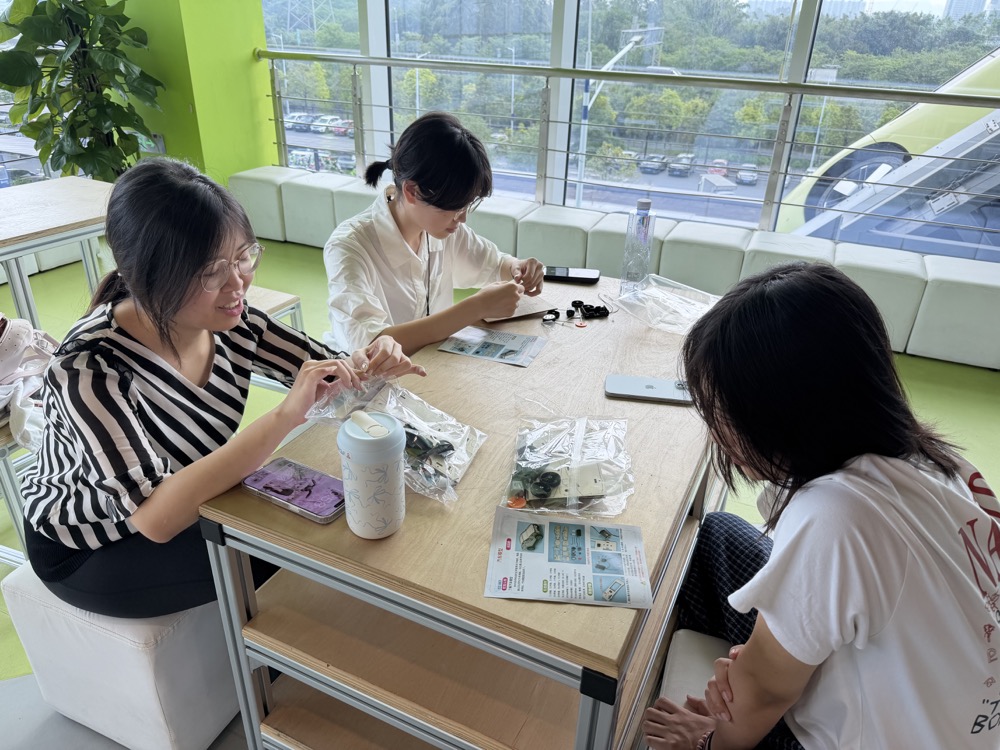把课堂搬进大厂｜新南预科 26O1 理科班小鹏智造研学之旅